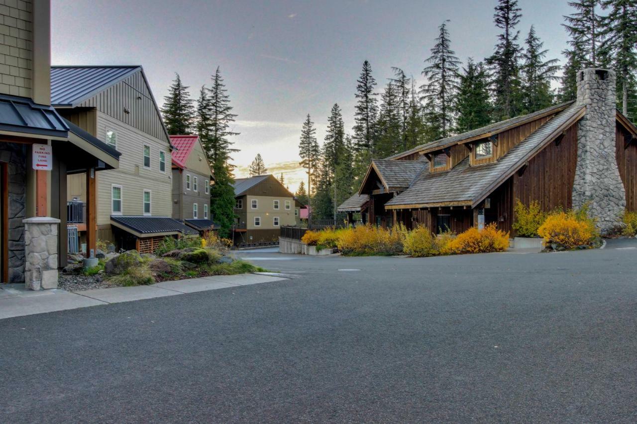 The Chefs Chalet At Collins Lake Apartment Government Camp Exterior photo