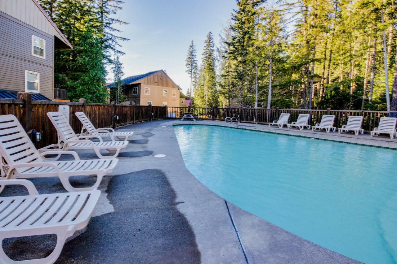 The Chefs Chalet At Collins Lake Apartment Government Camp Exterior photo